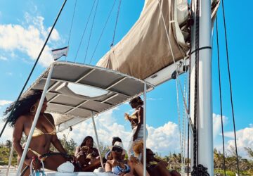 Beautiful Black Women on a Yacht | LaBella Fly Travel